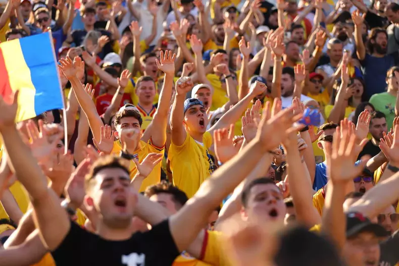 44872372277465527821053761558804194926379492n