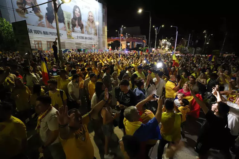 4487595644745419184562083294046079589693677n