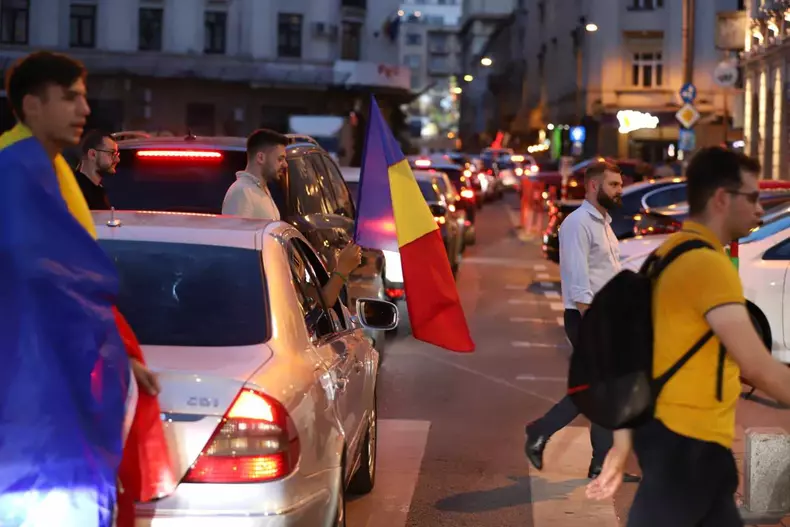 4488497328211548434487178096450125334474688n