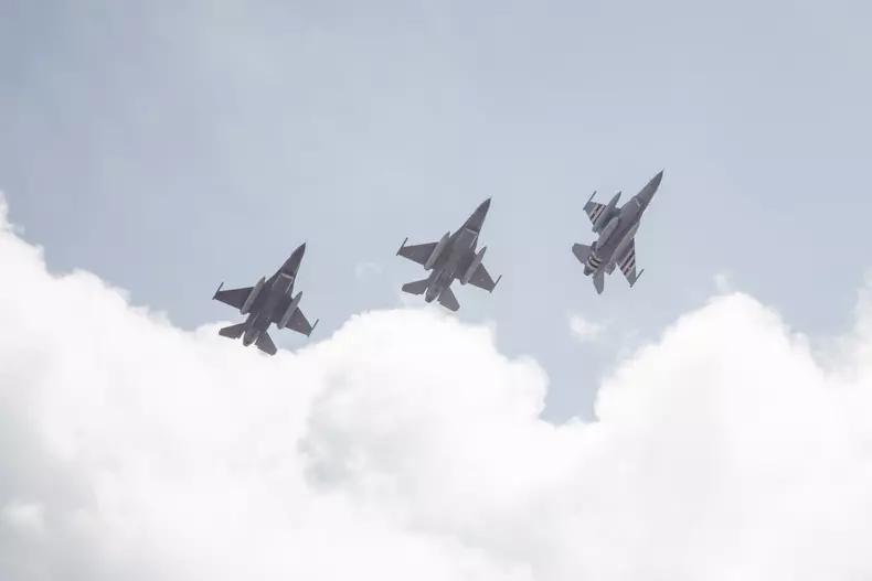 avioane-f-16-norvegia-campia-turzii-001-3