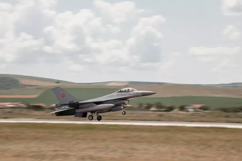 avioane-f-16-norvegia-campia-turzii-001-5-1