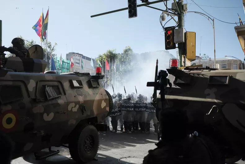 Presidential palace surrounded by military forces amid coup attempt in Bolivia