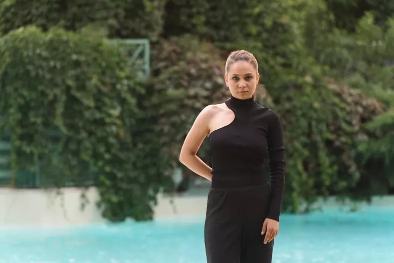 antonia-scutaru-serialul-groapa-6