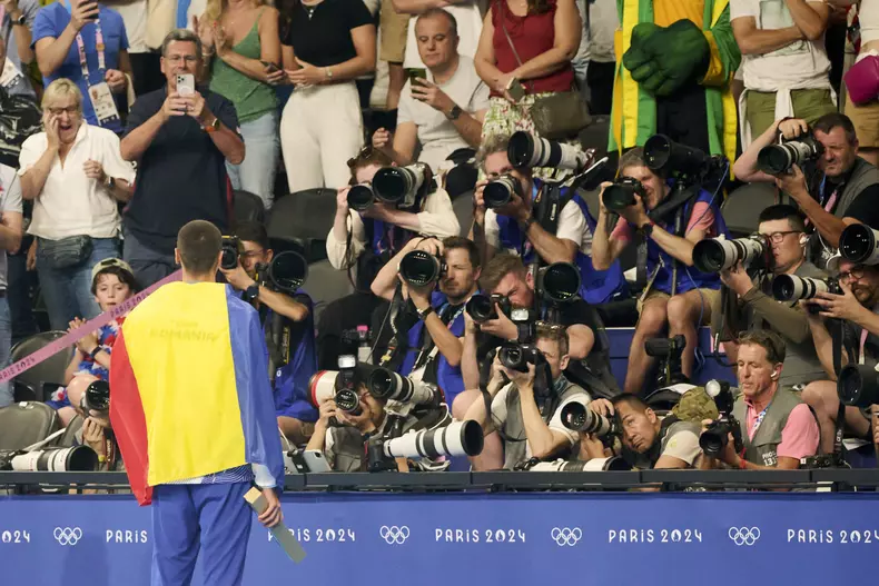 parisinot200maur57inquamphotoscoletterochefort