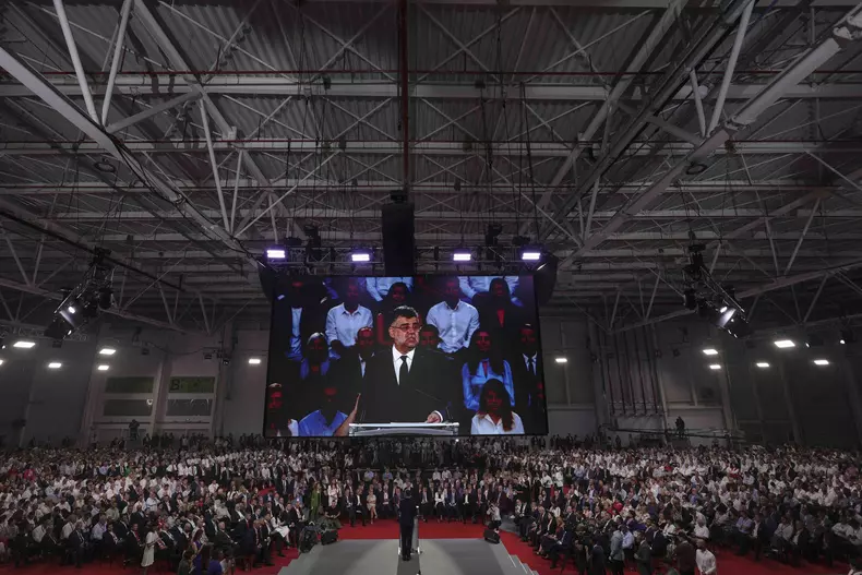 Marcel Ciolacu _INSTANT_PSD_CONGRES_21_INQUAM_Photos_Octav_Ganea