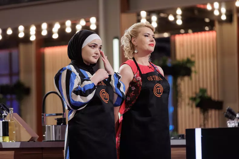 Carla Catana si Ortensia Iliev - MasterChef Romania