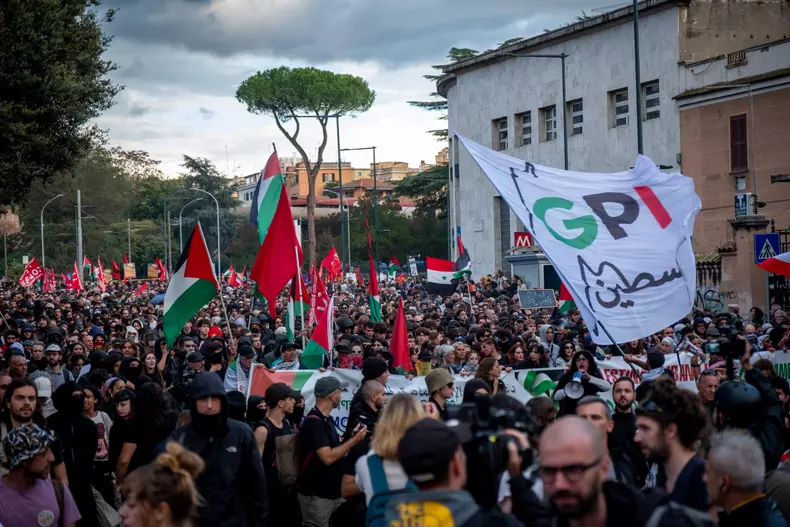 protest-Piața-Ostiense