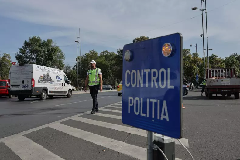 razie-politie3-libertatea-vlad-chirea