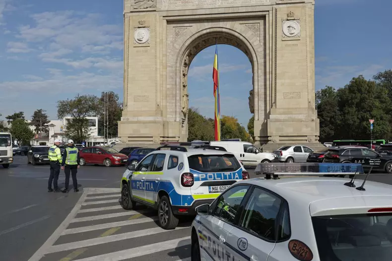 razie-politie6-libertatea-vlad-chirea