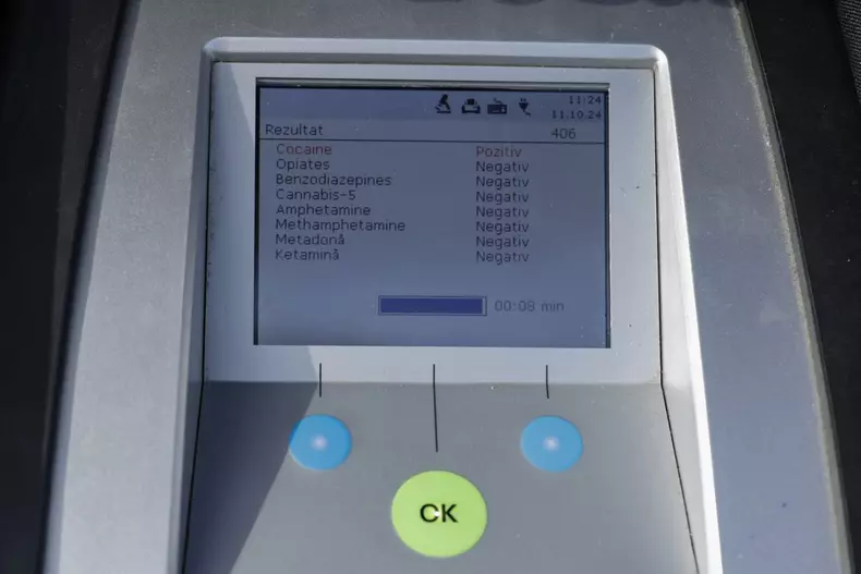 razie-politie8-libertatea-vlad-chirea