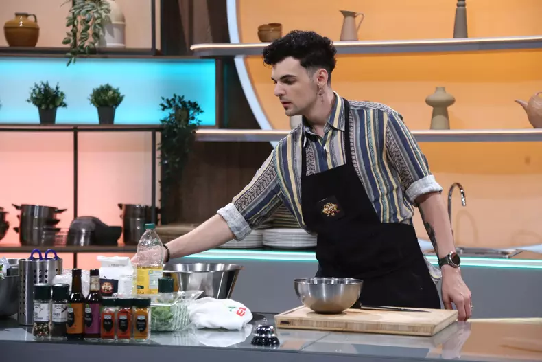 andrei doru chefi la cutite (1)