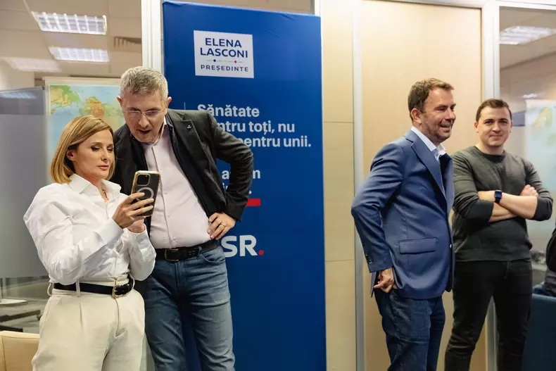 elena-lasconi-vot-p-17