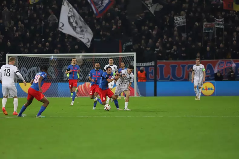 FCSB a învins-o pe Midtjylland în Liga Europa, scor 2-0, și a reușit a treia victorie în primele patru meciuri din grupă