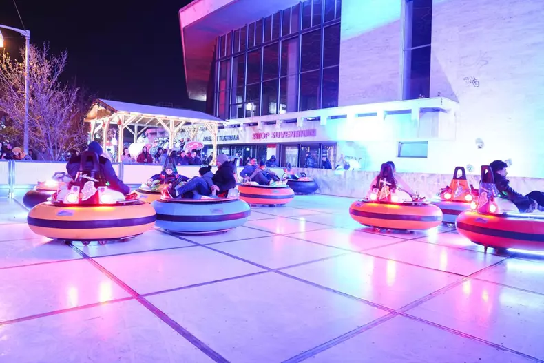 targ4-craciun-craiova-facebook