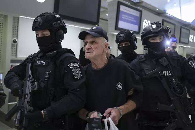 INSTANT_NATI_MERIR_006_INQUAM_Photos_Octav_Ganea