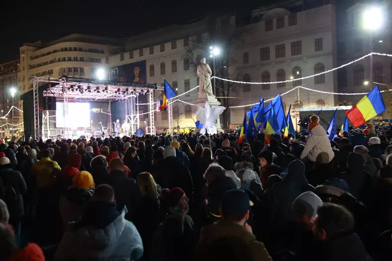 Miting pro-Europa în Piața Universității, intitulat „România speră”