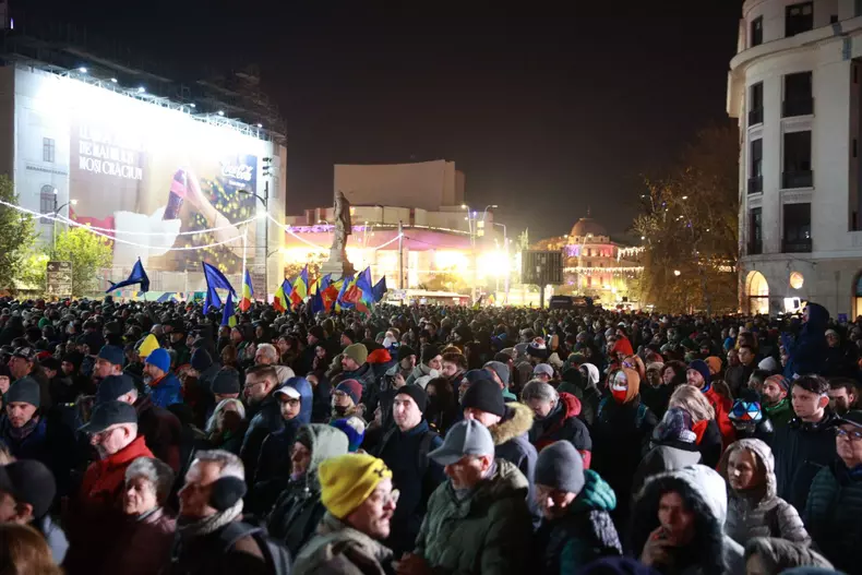 Miting pro-Europa în Piața Universității, intitulat „România speră”