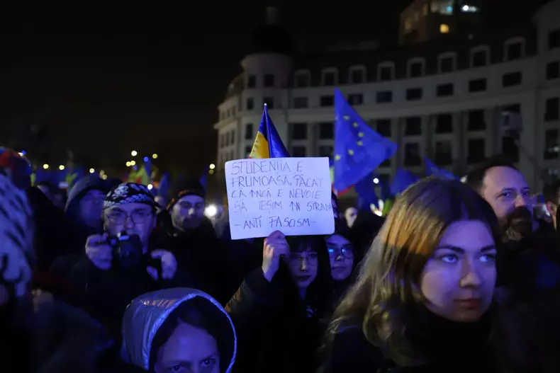 Miting pro-Europa în Piața Universității, intitulat „România speră”