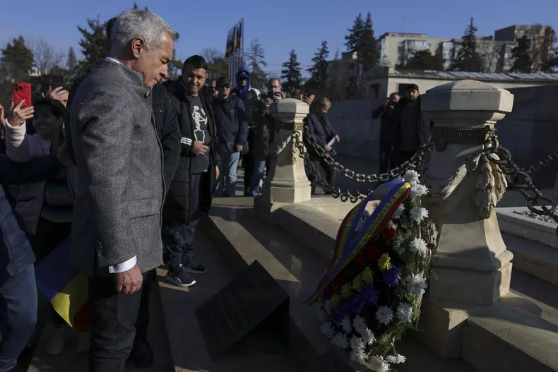 GEORGESCU_HORA_CAROL_009_INQUAM_Photos_Octav_Ganea