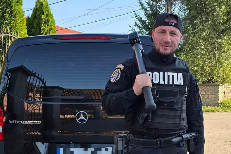 politistul marian godina a povestit care a fost prima masina condusa de el