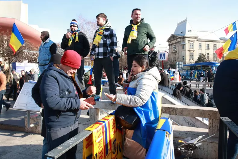 protest1-aur-bucuresti-libertatea-eli-driu