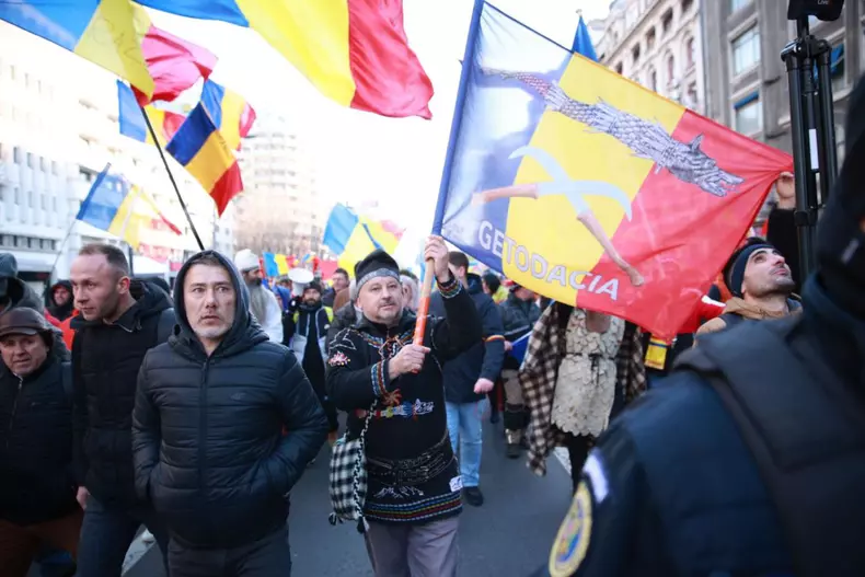 protest32-aur-bucuresti-libertatea-eli-driu