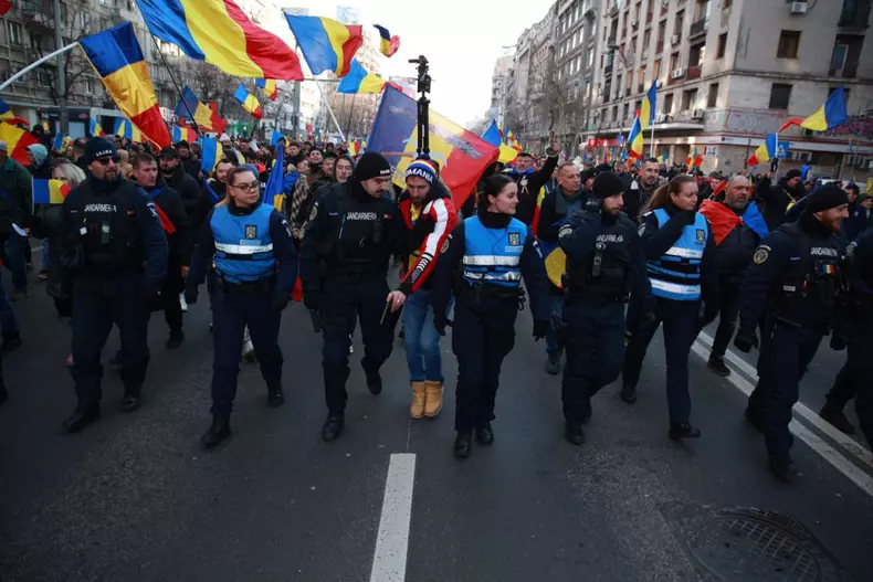 protest33-aur-bucuresti-libertatea-eli-driu