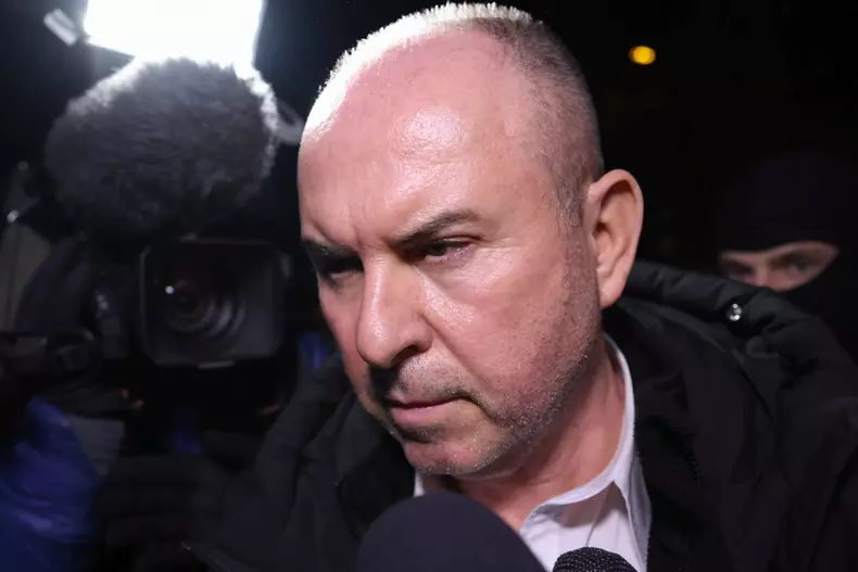 Catalin Zisu, adus la sediul Directiei Nationale Anticoruptie. Foto: Inquam Photos / George Calin