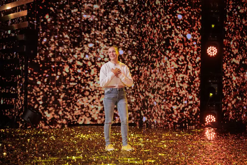 damaris lupu romanii au talent 2025 golden buzz (15)