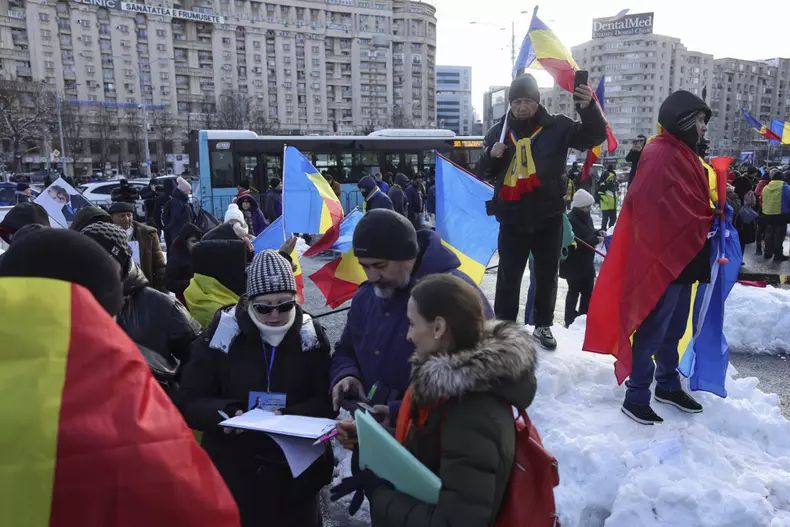piata-victoriei-protest-cg-inquam-photos