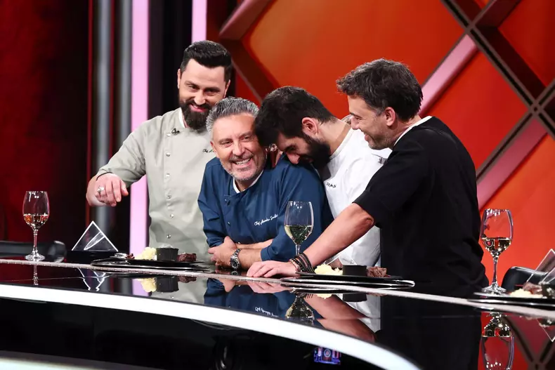 sezonul 15 chefi la cutite (1)