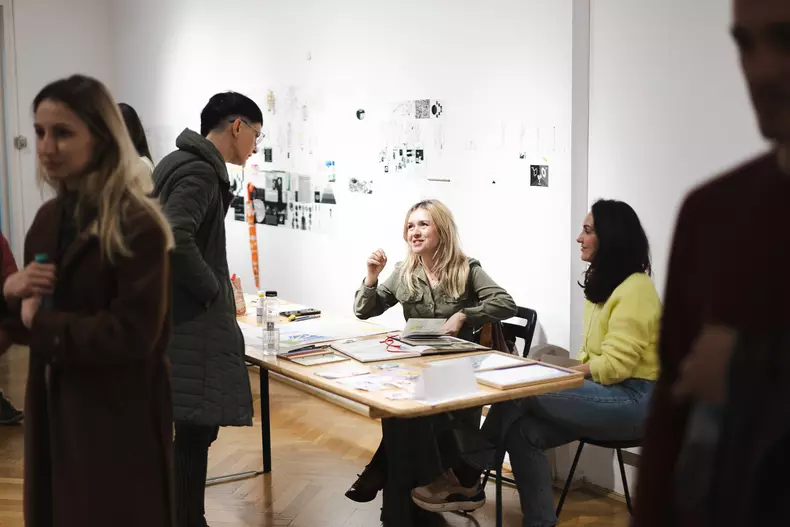 Expoziția „Brasov, oras al artelor”. Foto Muzeul de Artă Brașov