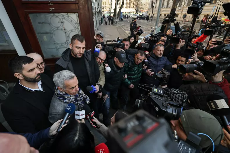 Călin Georgescu a plecat de la Judecătoria Sector 1 după jumătate de oră- Foto Vlad Chirea (9)