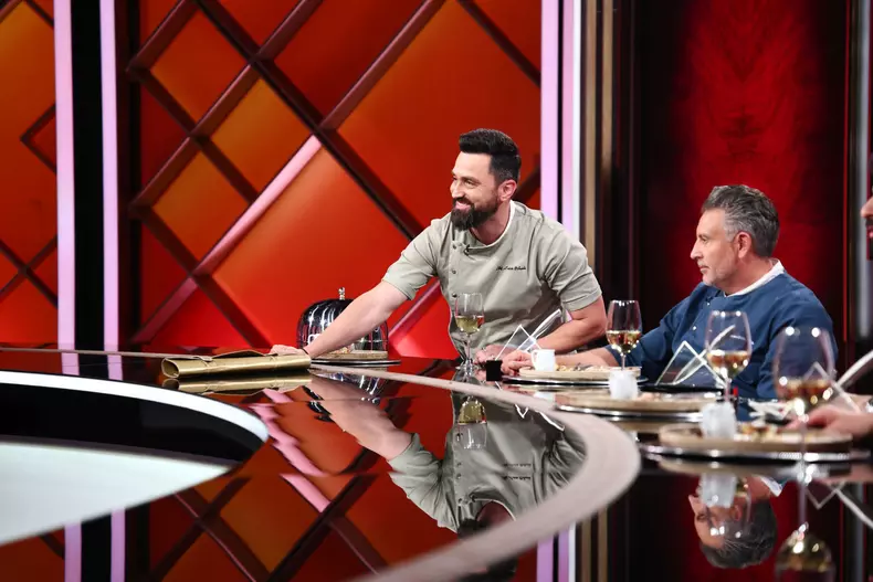 Claudiu Gherguț Chefi la cuțite (7)