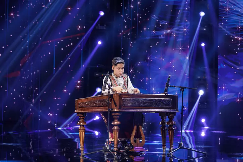 Ianis Pirse - Romanii au talent (3)