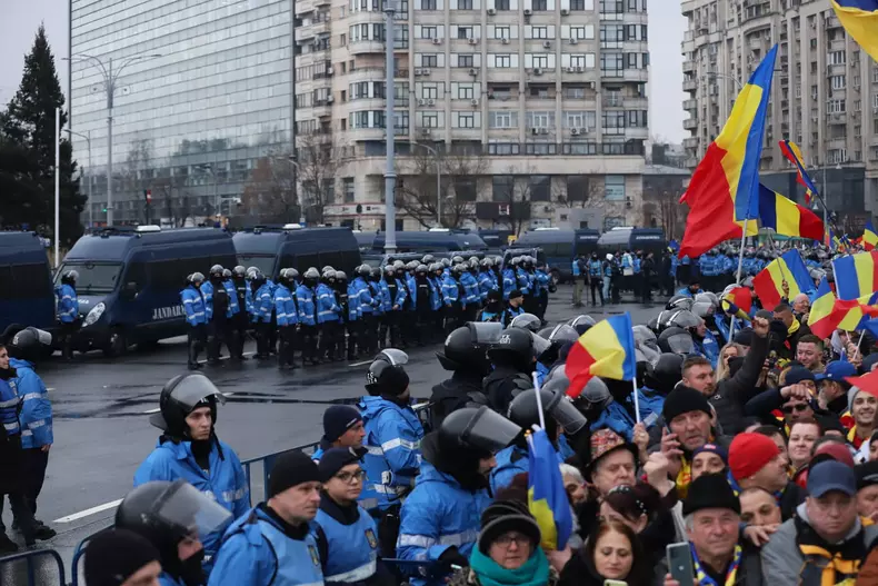 protest-aur-piata-victoriei-001 (5)