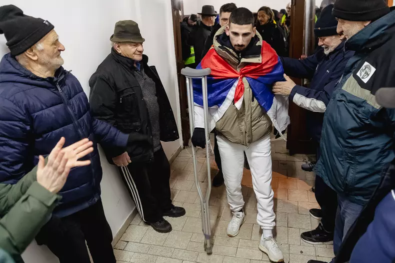 protest-serbia-la-sate-s-157