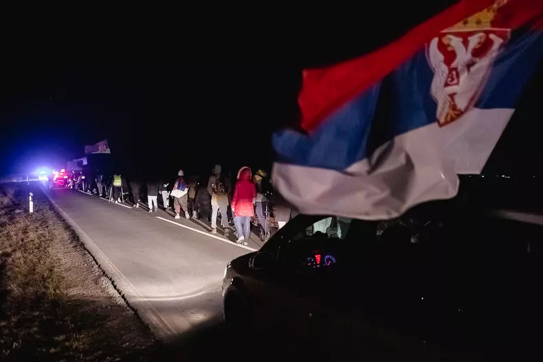 protest-serbia-la-sate-s-170