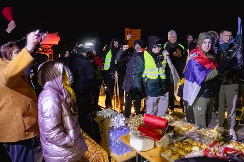 protest-serbia-la-sate-s-172
