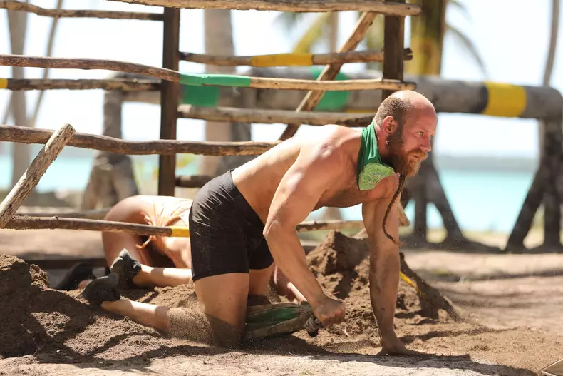 adi coseru survivor romania 2025 (6)