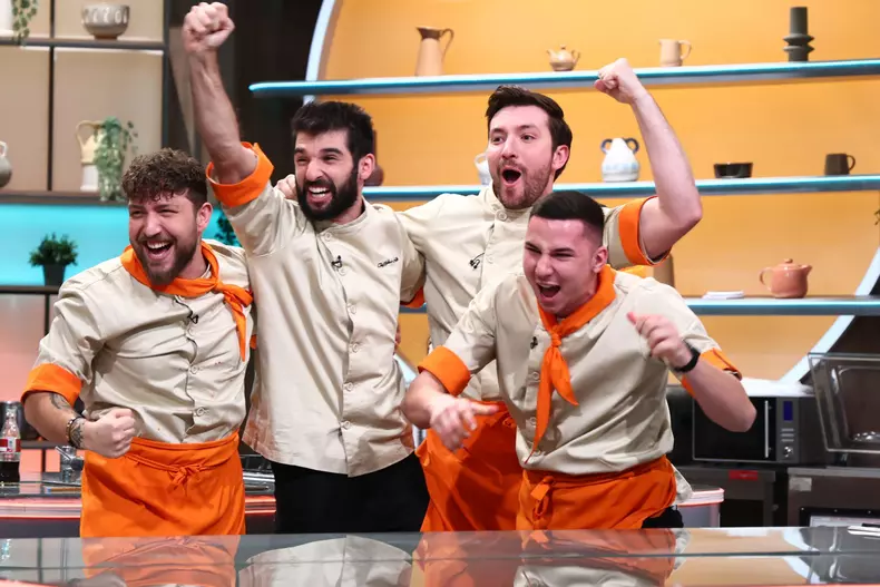 Echipa portocalie a câștigat ieri battle-ul