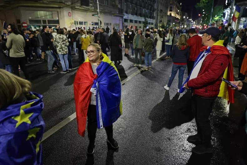 sustinatori-nicusor-dan-alegeri-prezidentiale-turul2-18 mai