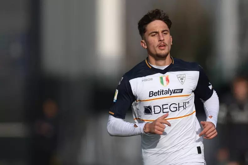 Vinovo, Italy, 21st January 2024. Rares Burnete of US Lecce during the Primavera 1 match at the Juventus Center, Vinovo.