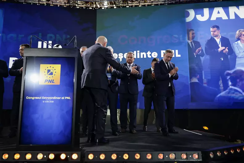 Ilie Bolojan a devenit președinte plin al PNL la Congresul de sâmbătă, 12 iulie, de la Palatul Parlamentului. Foto: Vlad Chirea / Libertatea