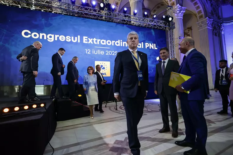 Ilie Bolojan a devenit președinte plin al PNL la Congresul de sâmbătă, 12 iulie, de la Palatul Parlamentului. Foto: Vlad Chirea / Libertatea