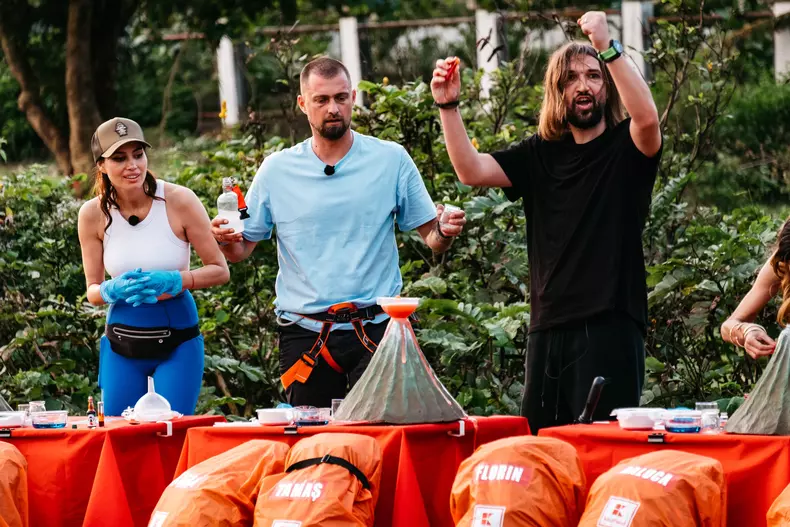 asia express antena 1_ (68)