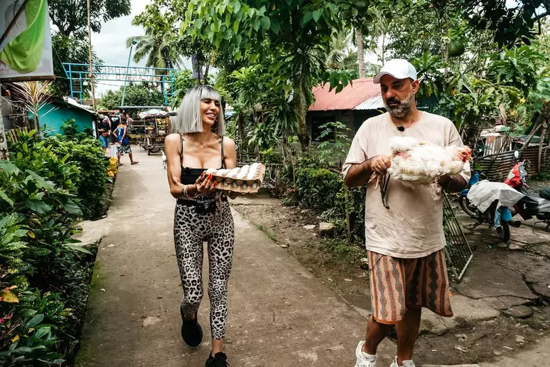 Raluca Bădulescu și Florin Stamin la Asia Express 2025 (6)