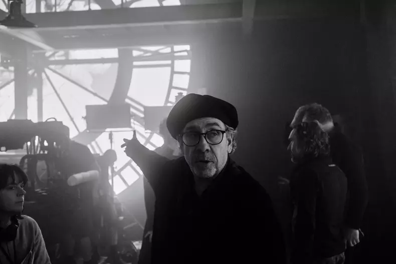 Tim Burton - Wednesday sezonul 2 (21)