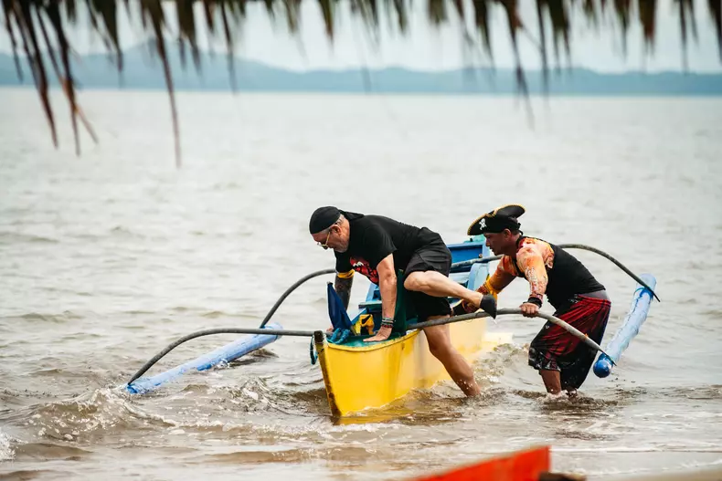 Asia Express difuzare 16 septembrie_3