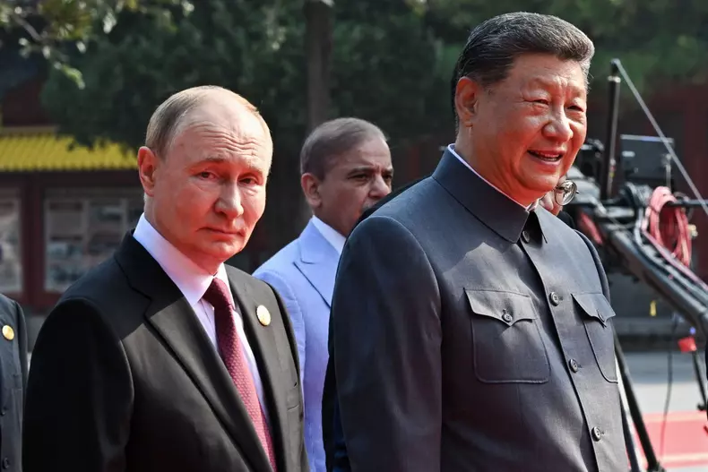 Vladimir Putin și Xi Jinping, la Beijing. Foto: Hepta